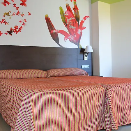 Porto Otel 3*